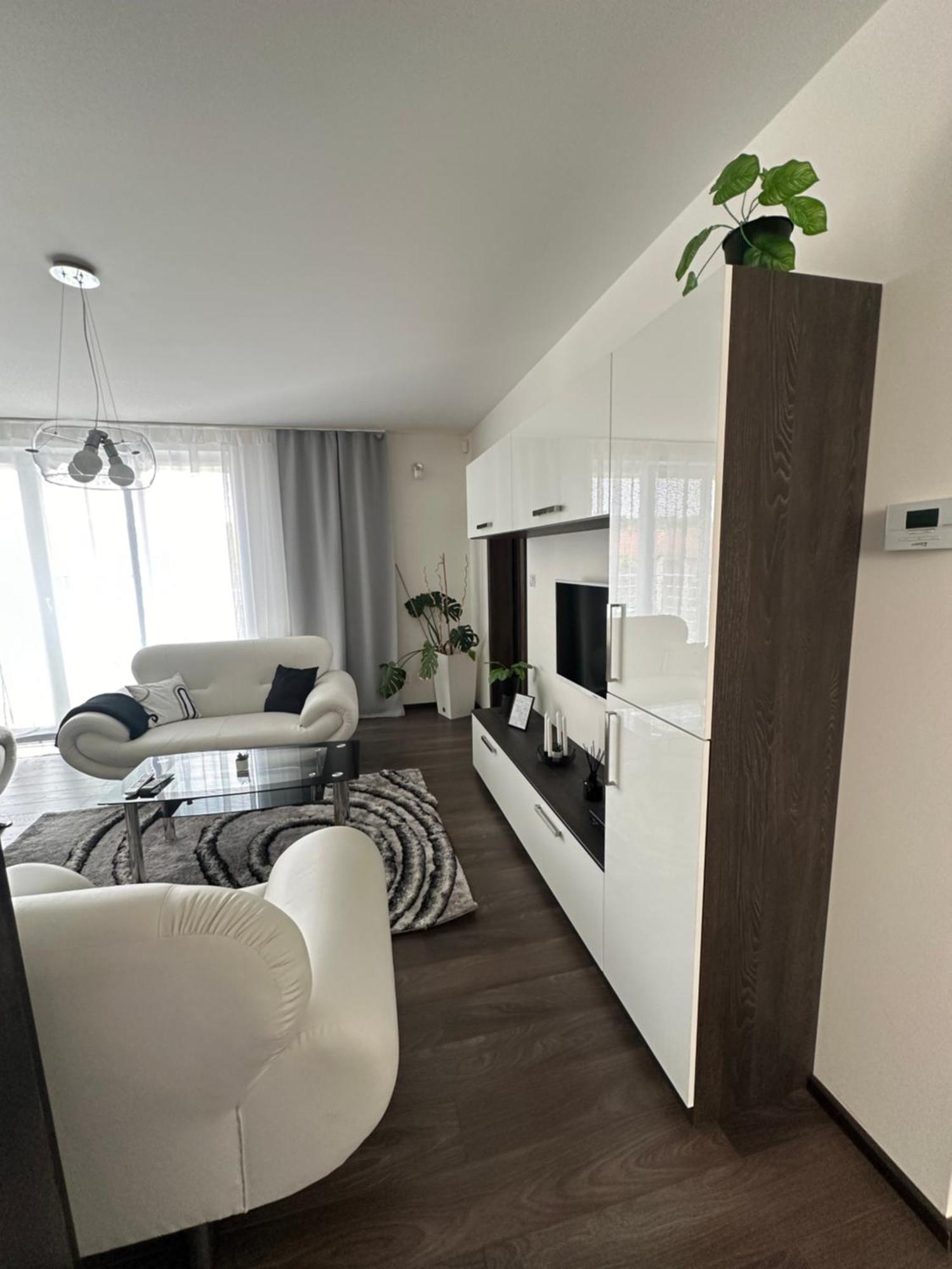 Panorama Apartments Прешов Экстерьер фото