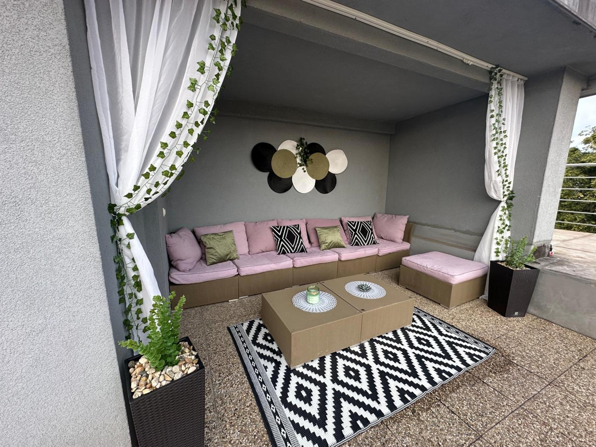 Panorama Apartments Прешов Экстерьер фото